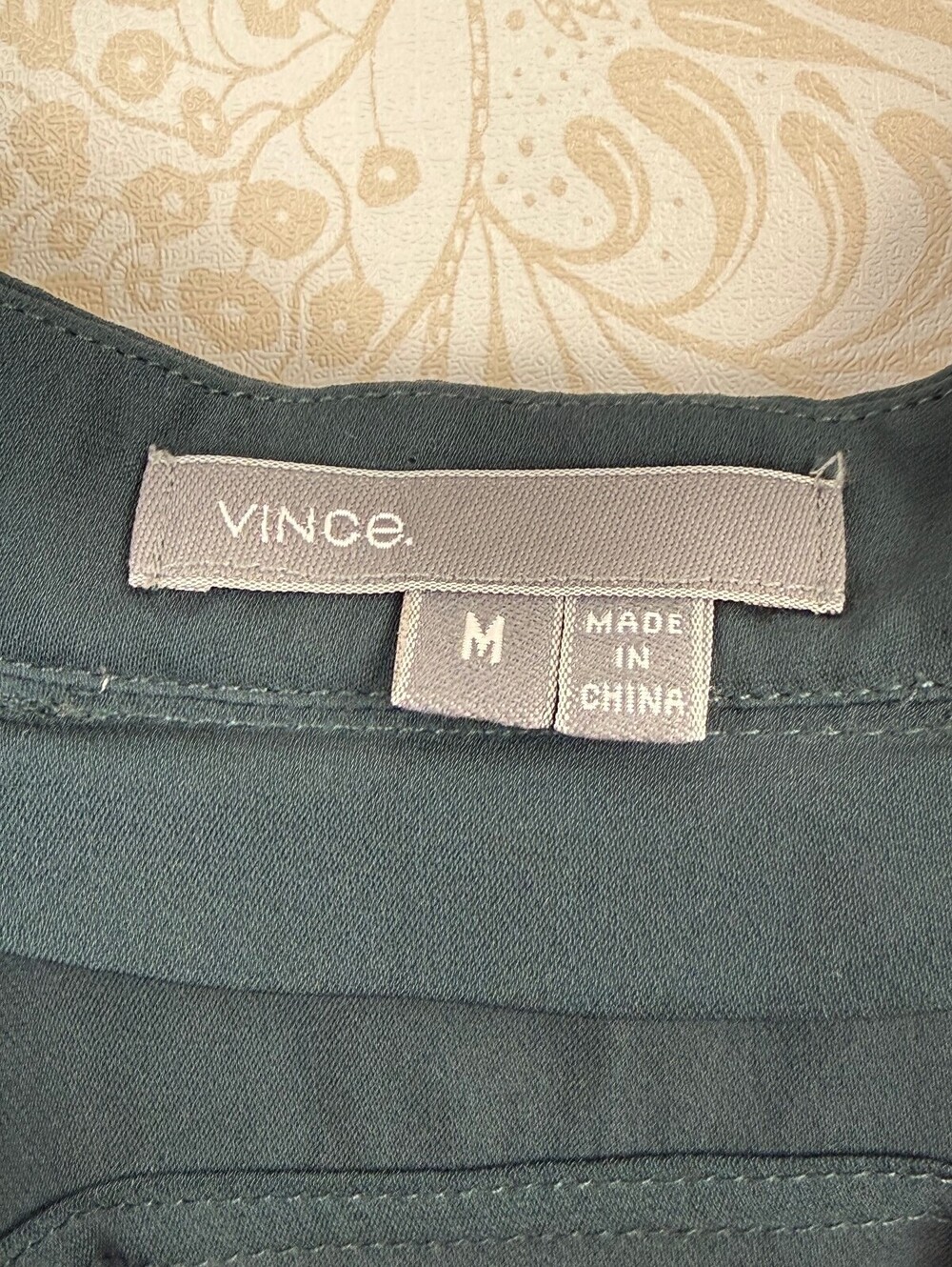 Vince Teal Green 100% Silk Satin Band-Collar Tunic Blouse - Size - Medium - Picture 5 of 6